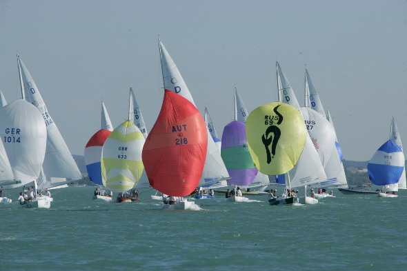 яхт-клуб ПИРогово, Чемпионат Европы 2010, дракон, парусный спорт, фото яхты