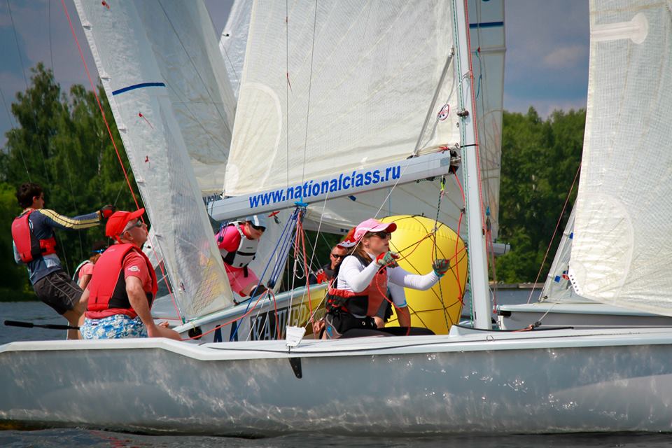 яхта эм ка, регата выходного дня, яхт клуб пирогово, соболев, бессонова