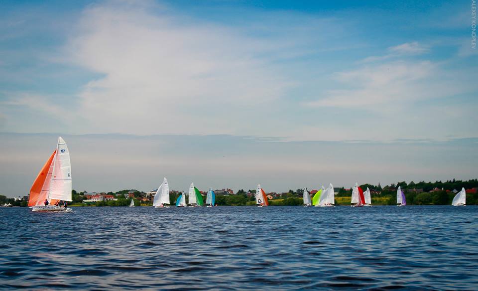яхта эм ка, регата, открытие сезона, гонки на яхтах. пирогово