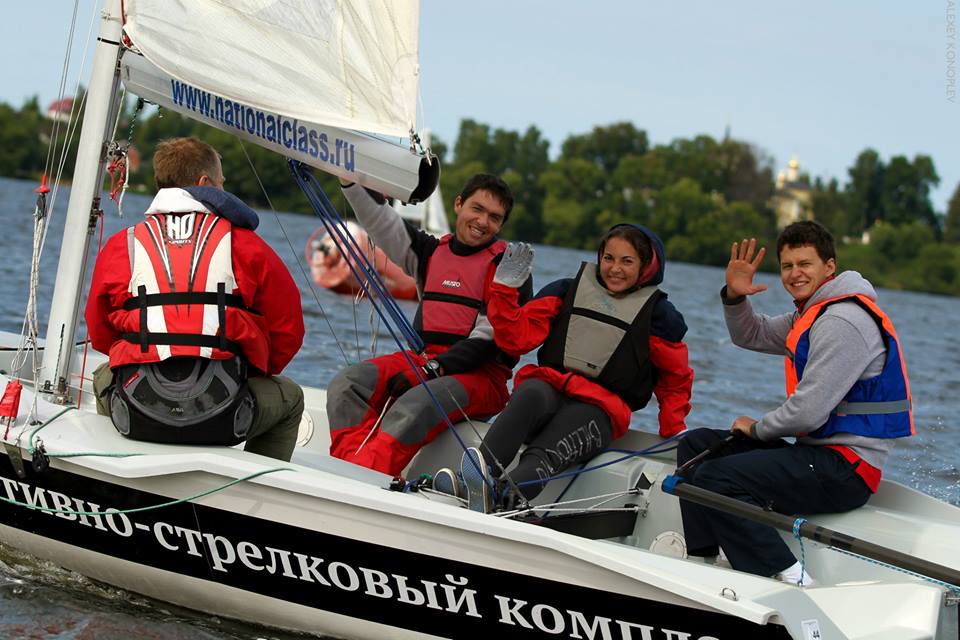 яхта эм ка, парусные гонки, кубок чайников, любительская регата, булатов, шишорина, харламов, пузанов