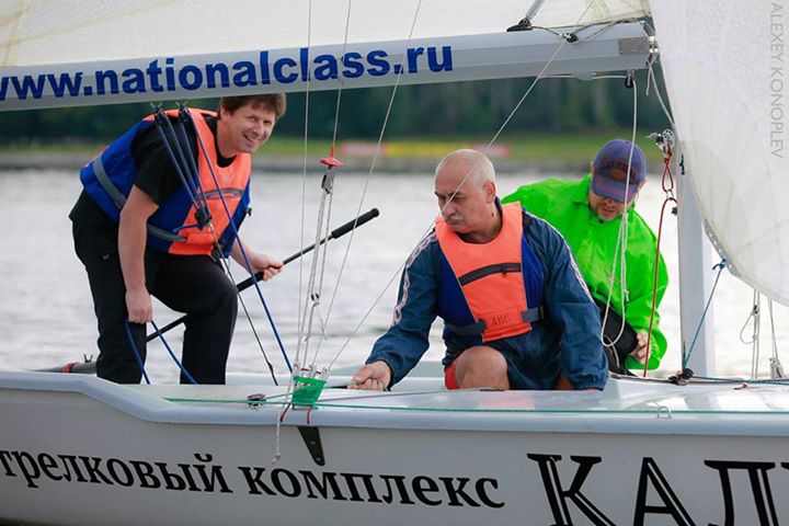 яхта эм ка, регата, кубок чайников, гонки новичков, парусная школа, яхт клуб пирогово